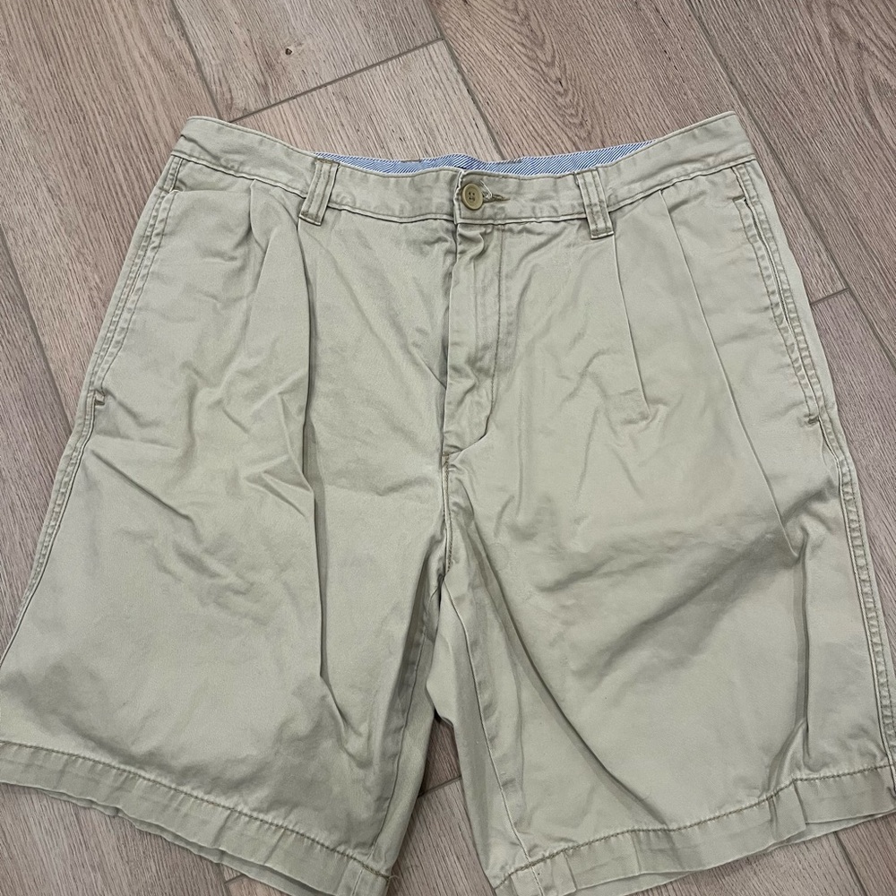 Club Room Men's Light Tan Flat Front Shorts